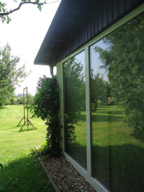 Das Fritz Hotel Schwerin Schoene Lage Im Gruenen Mit Regionaler Kueche Kostenfreien Parkplaetzen Und E Ladestation الغرفة الصورة